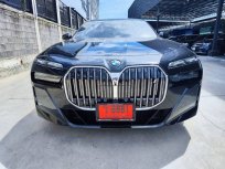 2023 BMW i7 i7 xDrive60 M Sport (First Edition) รถเก๋ง 4 ประตู รถบ้านมือเดียว ไมล์น้อย BSI ยาวๆ 