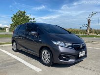 2018 Honda JAZZ 1.5 V i-VTEC รถเก๋ง 5 ประตู ออกรถ 0 บาท