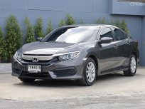 ขาย รถมือสอง 2018 Honda CIVIC 1.8 E i-VTEC รถเก๋ง 4 ประตู ออกรถง่าย ฟรีดาวน์