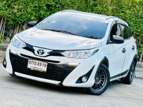 2018 Toyota YARIS 1.2 J รถเก๋ง 5 ประตู ออกรถ 0 บาท