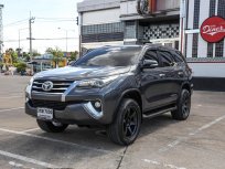 ขาย รถมือสอง 2016 Toyota Fortuner 2.4 V SUV  รถครอบครัว นั่งสบาย ผ่อนสบาย