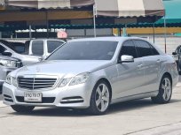 Mercedes-Benz E300 3.0 Avantgarde Sports รถเก๋ง 4 ประตู 