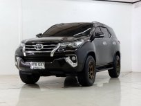 2017 Toyota Fortuner 2.8 V SUV รับรถ 1999 บาท จบทุกอย่าง 