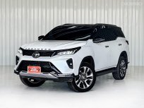 2022 Toyota Fortuner 2.4 Legender SUV ไมล์หลักหมื่น