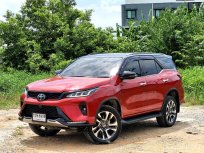 ขาย รถมือสอง 2021 Toyota Fortuner 2.8 Legender SUV  รถบ้านมือเดียว