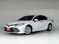 2019 Toyota CAMRY 2.5 Hybrid รถเก๋ง 4 ประตู รถสภาพดี มีประกันศูนย์
