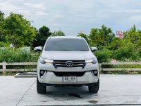 TOYOTA Fortuner 2.4 V ปี 2017 2wd