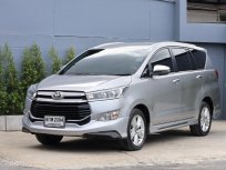 Toyota Innova 2.8 Crysta V รถสวย ไมล์แท้ ออกรถง่าย ดาวน์ 0%