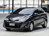 ขายรถ Toyota Yaris 1.2 E ปี 2018 สีเทา สภาพใหม่มากๆ 