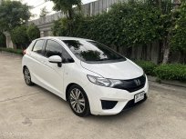 2016 Honda JAZZ 1.5 S i-VTEC รถเก๋ง 5 ประตู รถสวย ไมล์น้อย เจ้าของมือเดียวป้ายแดง 