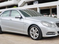2010 Mercedes-Benz E250 CGI 1.8 Avantgarde รถเก๋ง 4 ประตู 