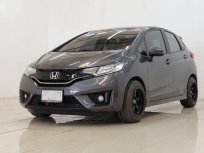 2015 Honda JAZZ 1.5 SV+ i-VTEC รถเก๋ง 5 ประตู ขับสนุก ผ่อนสบาย
