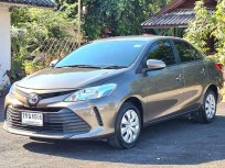 2018 Toyota VIOS 1.5 Entry รถเก๋ง 4 ประตู 