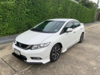 2015 Honda CIVIC 1.8 E i-VTEC รถบ้านแท้ มือเดียวป้ายแดง