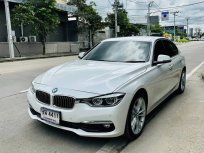 2017 BMW 320d 2.0 Celebration Edition รถเก๋ง 4 ประตู ออกรถง่าย รถบ้านไมล์แท้  รถสวยพร้อมใช้งาน 