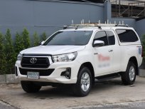 2019 Toyota Hilux Revo 2.4 E Prerunner สี่ประตู รถสภาพดี รับประกันเครื่องเกียร์