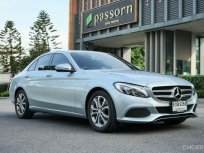 Mercedes-Benz C200 2.0 Avantgarde 2016