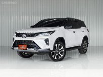2022 Toyota Fortuner 2.4 Legender 4WD SUV รถสภาพดี มีประกัน