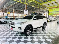 TOYOTA FORTUNER 2.4 V 2WD SUV เกียร์ออโต้ ปี 2018