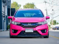 2014 Honda JAZZ 1.5 V i-VTEC รถเก๋ง 5 ประตู 