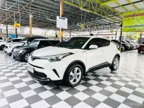 TOYOTA C-HR 1.8 HV HYBRID HI รุ่นท็อป เกียร์ออโต้ ปี 2018 ไมล์น้อย 8 หมื่นกม.
