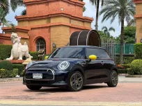 2021 MINI Electric Cooper SE 