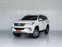 2015 Toyota Fortuner 2.4 V SUV รถบ้านแท้
