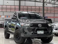 2022 Toyota Hilux Revo 2.8 Entry 4WD รถกระบะ 