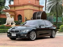 2018 BMW 330E 2.0 Luxury รถเก๋ง 4 ประตู รถสวย ไมล์แท้ เจ้าของขายเอง 