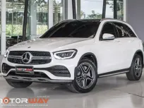 Mercdes-Benz GLC 220d AMG Dynamic (Facelift) สี Polar White ปี 2022 วิ่ง 33,xxx km. 