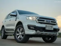 มือเดียวจากป้ายแดง 2016 Ford Everest 3.2 Titanium+ 4WD SUV 