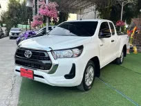 Toyota Revo 2.4 4Door Z-Edition Entry ปี 2023 เกียร์ AUTO ดาวน์ 0 บาท