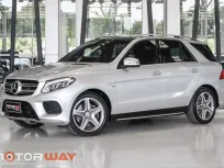 Mercedes-Benz GLE 500e AMG Dynamic   สี Iridium Silver  ปี 2017 วิ่ง 69,xxx km.