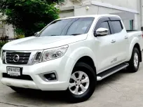 2015 Nissan NP 300 Navara 2.5 Calibre V รถกระบะ ฟรีดาวน์ รถบ้านมือเดียว เจ้าของฝากขาย