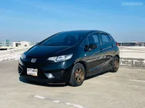 🔥 Honda Jazz 1.5 S ซื้อรถผ่านไลน์ รับฟรีบัตรเติมน้ำมัน