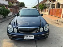 2003 Mercedes-Benz E240 2.6 Avantgarde รถเก๋ง 4 ประตู  รถสวยมาก พร้อมใช้งาน