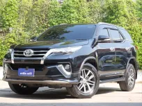 2016 Toyota Fortuner 2.8 V 4WD SUV รถบ้านมือเดียว