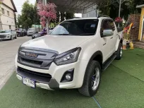2019  4x4  เกียร์ออโต้ Isuzu D-Max 3.0 CAB-4  Vcross 