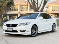 2015 Honda ACCORD 2.0 EL i-VTEC รถเก๋ง 4 ประตู 