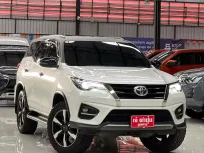2018 Toyota Fortuner 2.8 TRD Sportivo 4WD SUV รถสวย