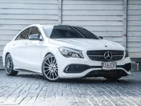 2018 Mercedes-Benz CLA250 AMG Dynamic White Art Edition
