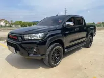 ขาย รถมือสอง 2017 Toyota Hilux Revo 2.4 E Prerunner รถกระบะ 