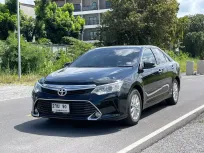 🔥 Toyota Camry 2.0 G ซื้อรถผ่านไลน์ รับฟรีบัตรเติมน้ำมัน