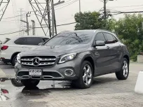 2019 Mercedes-Benz GLA200 1.6 Urban  รถบ้านมือเดียว ไมล์น้อย เจ้าของขายเอง 