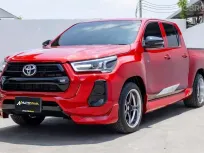 2022 Toyota Hilux Revo Doublecab 2.8 GR Sports A/T เจ้าของมือเดียวดูแลดีมากๆ สีแดงจี๊ดจ๊าดสวยมาก