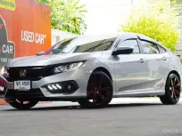 2016 Honda CIVIC 1.5 Turbo รถเก๋ง 4 ประตู ดาวน์ 0%