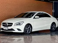 2015 Mercedes-Benz CLA180 1.6 Urban รถเก๋ง 4 ประตู รถบ้านมือเดียวป้ายแดง ไมล์น้อย 