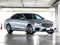 2017 Mercedes-Benz E220 2.0 d AMG Dynamic รถเก๋ง 4 ประตู รถบ้านแท้ มือเดียวป้ายแดง 