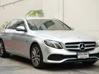 2019 Mercedes-Benz E350e 2.0 e Avantgarde รถเก๋ง 4 ประตู รถสวย ไมล์น้อย มือเดียวป้ายแดง 