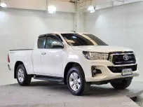 2018 Toyota Hilux Revo 2.4 E รถกระบะ 